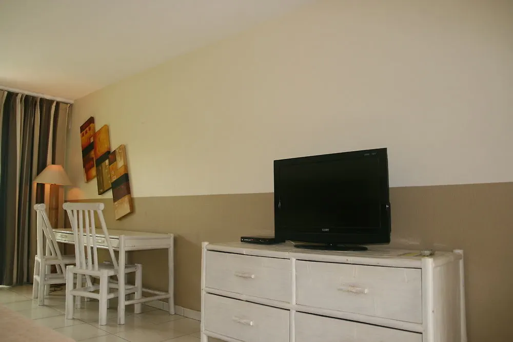 La Playa Orient Bay Hotel